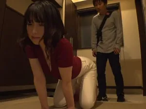 Người mẫu của cô giáo dạy sex đeo kính tục tĩu "Tiểu Đăng" trẻ ngực khủng đã được đào tạo, và cô ấy cưỡi ngựa không dùng bao cao su...
